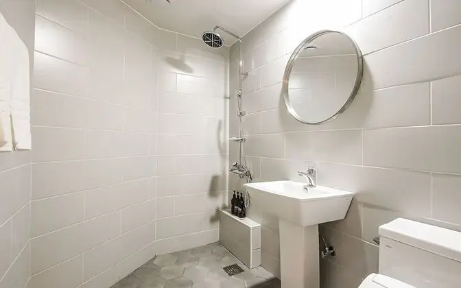 Oda (Yeongdeok Premium (Rooftop night view)