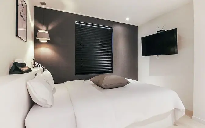 Oda (Yeongdeok Premium (Rooftop night view)