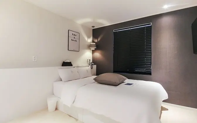 Oda (Yeongdeok Premium (Rooftop night view)