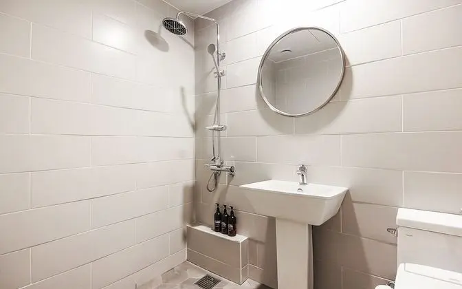 Oda (Yeongdeok Premium (Rooftop night view)