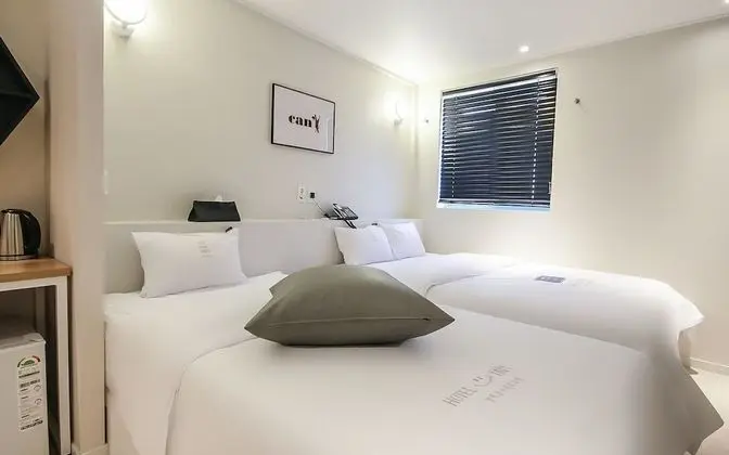 Oda (Yeongdeok Twin Room (Rooftop night vi)