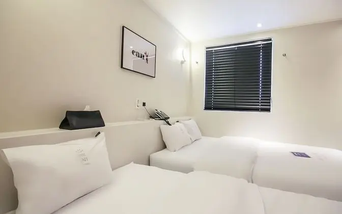 Oda (Yeongdeok Twin Room (Rooftop night vi)