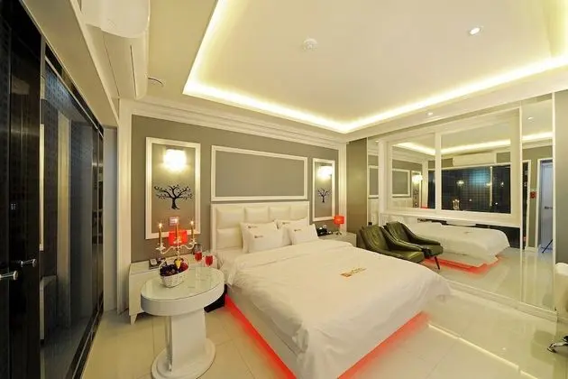 Oda (Semi-special Room)