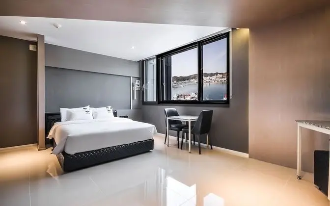 Oda (Standard Room (Ocean View/Open Specia)