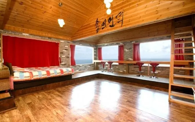 Oda (Sea Millet Room 1 (Duplex Ocean View))