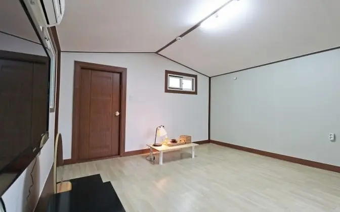 Oda (Ondol room (individual terrace))