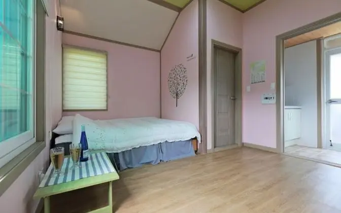 Oda (Small 1 (Individual Terrace))