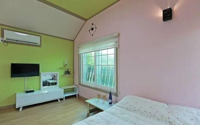 Oda (Small 1 (Individual Terrace))