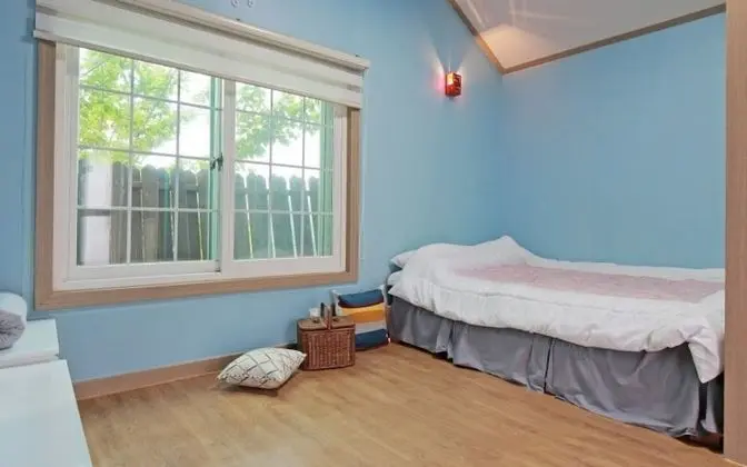 Oda (Small 2 (Individual Terrace))