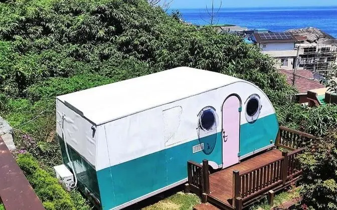 Oda (Caravan (Camping Room Private BBQ))