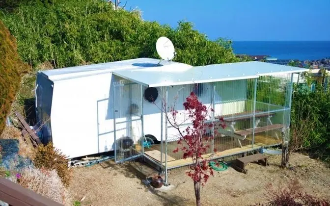 Oda (Caravan (Camping Room Private BBQ))