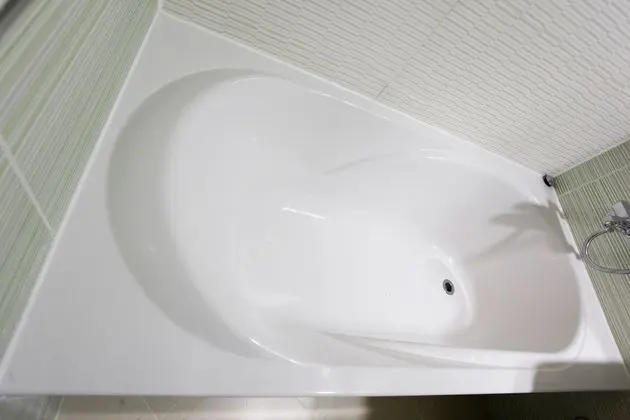 Oda (Semi deluxe room (net Netflix viewing)