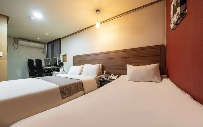 Oda (Special Twin Room (Couple PC PUBG RTX)