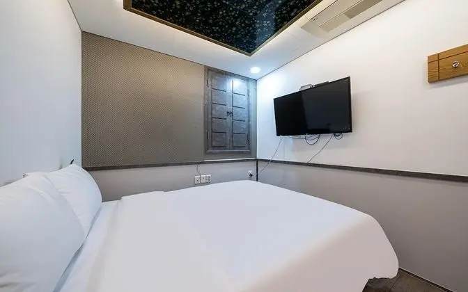 Oda (Premium Room (Spa Spacious Room Netfl)