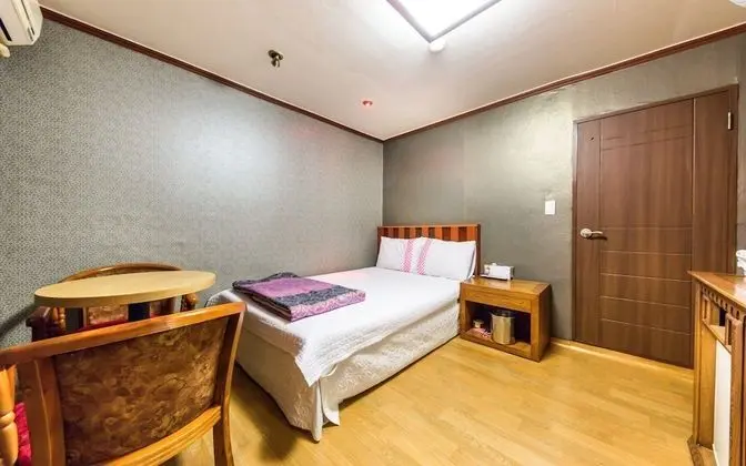 Oda (Standard Room)