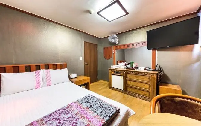 Oda (Standard Room)