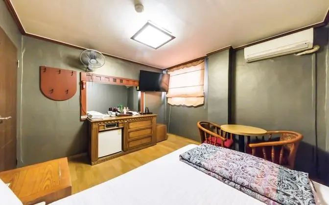 Oda (Standard Room)