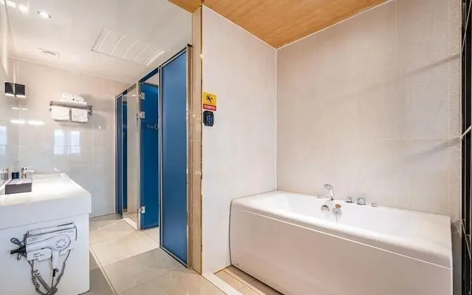 Oda (Suite room (drive-in))