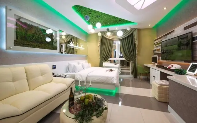 Oda (Suite room (drive-in))