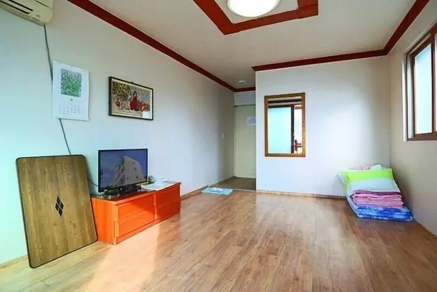 Tek Büyük Yataklı Oda (B)