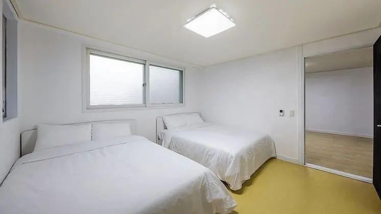 Mini Two Room