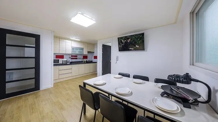 Mini Two Room