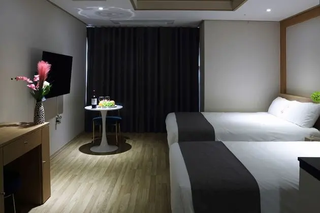 Deluxe İki Ayrı Yataklı Oda