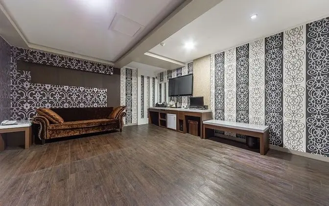 Oda (Daeondol (netflix available))