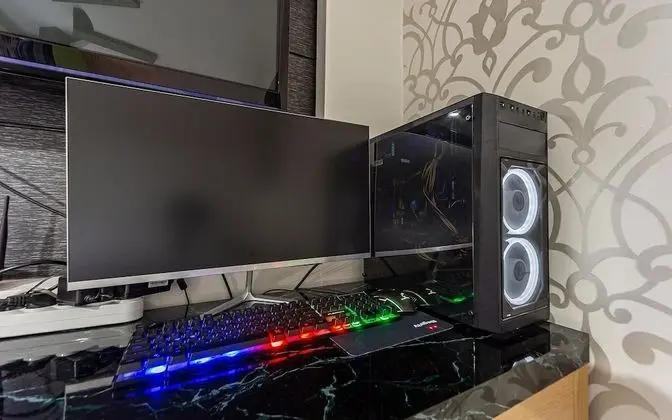 Oda (Deluxe Twin (PC available / Netflix a)