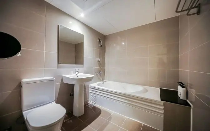 Oda (Standard (Netflix available))