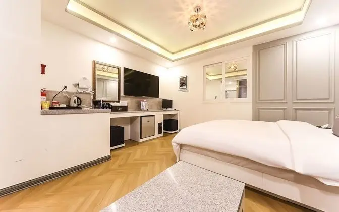 Oda (Deluxe (massage bed spa))