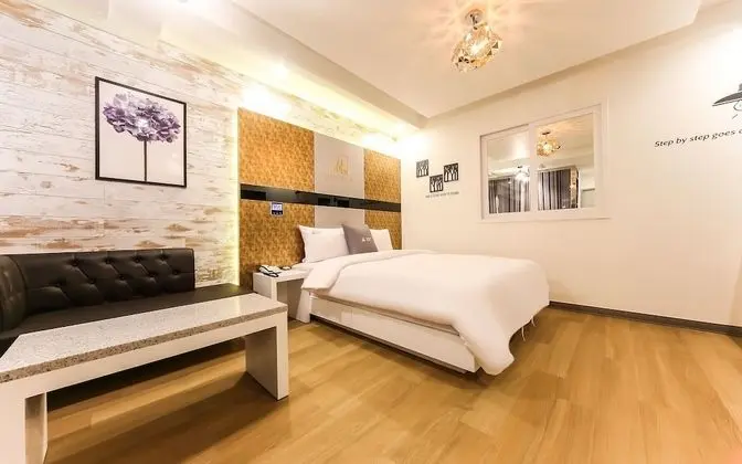 Oda (Deluxe (massage bed spa))