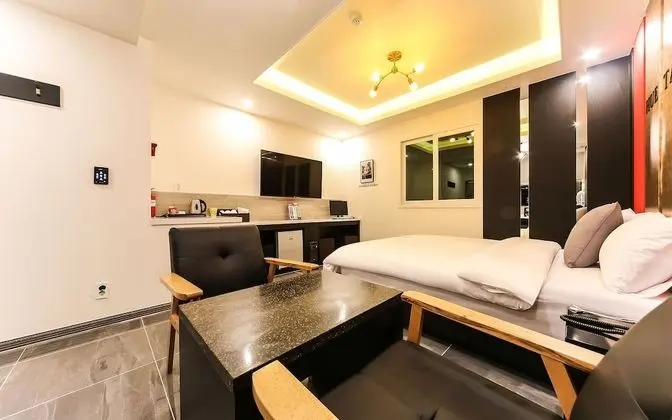 Oda (Standard (massage bed))