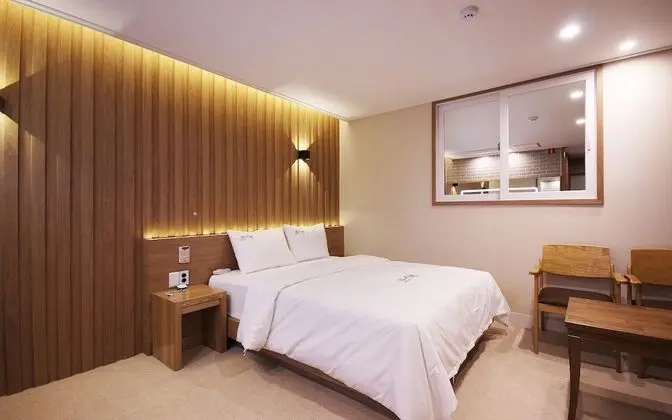 Oda (Deluxe A [Large bathtub PC TV 65 inch)