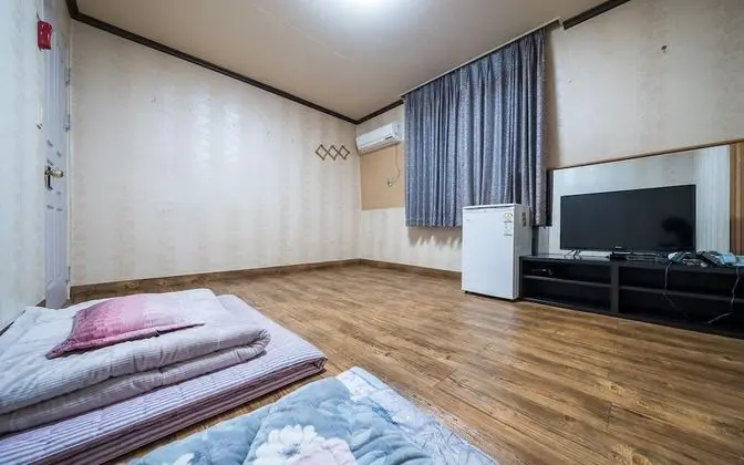 Oda (Ondol for 2 people)