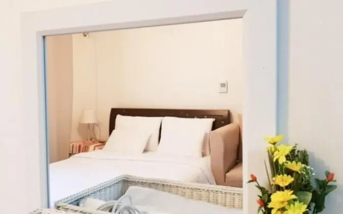 Oda (Petit (Couple Room))