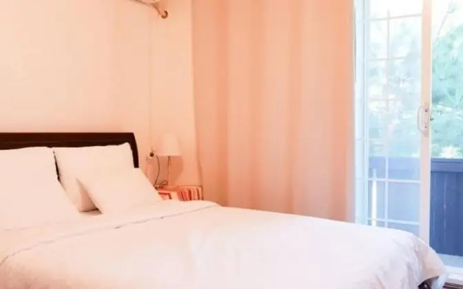 Oda (Petit (Couple Room))