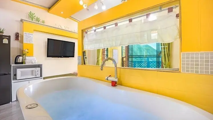 Basic Oda, 1 Yatak Odası (yeonaeuisin kyupideu(2cheung))