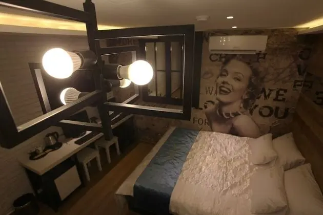 Oda (Deluxe room (Netflix viewing availabl)