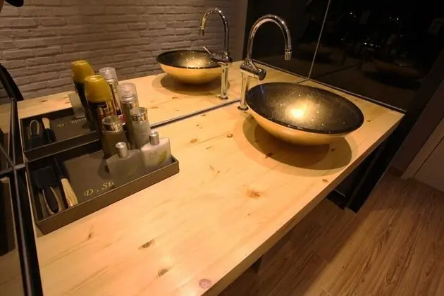 Oda (Deluxe room (Netflix viewing availabl)