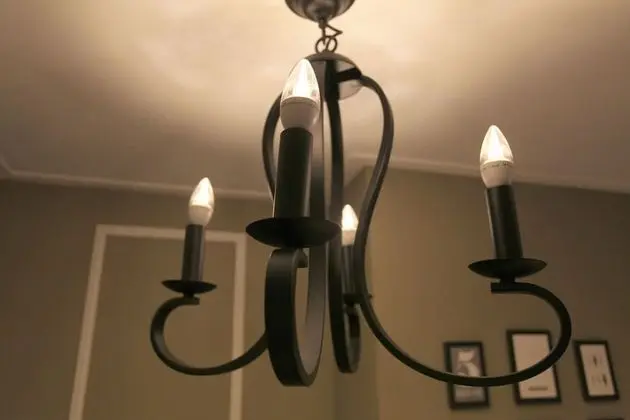 Oda (General room (Couple PC Netflix viewi)