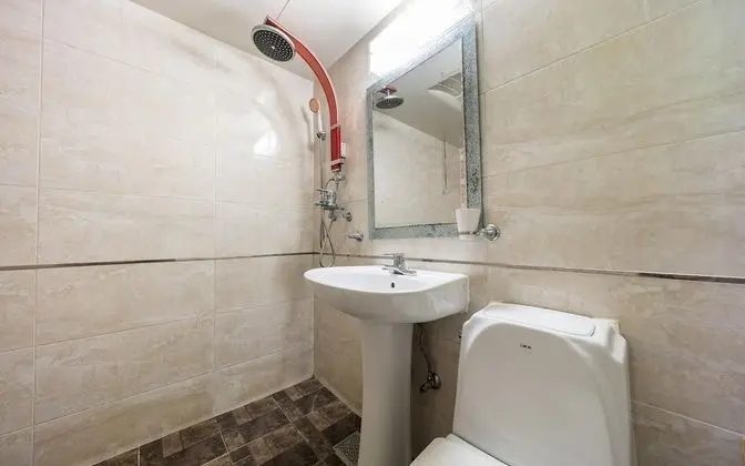 Oda (DELUXE (NETFLIX viewing available PC )