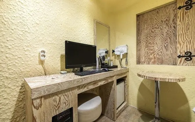 Oda (STANDARD (NETFLIX viewing available P)