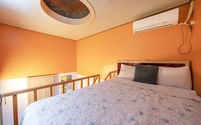 Oda (Special Room (Netflix))