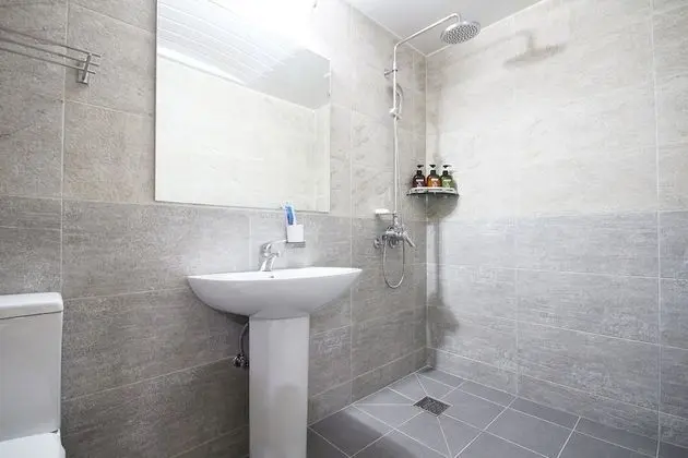 Oda (General room (hot water mat room insp)