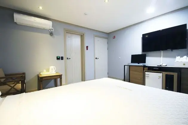 Oda (General room (hot water mat room insp)