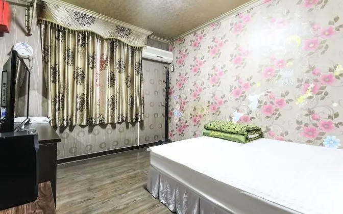 Oda (Standard Room)