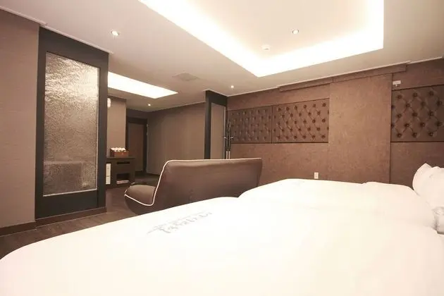 Oda (Special Room)