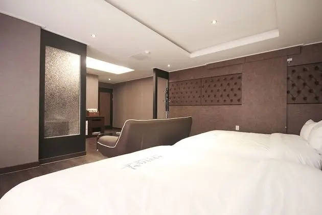 Oda (Special Room)