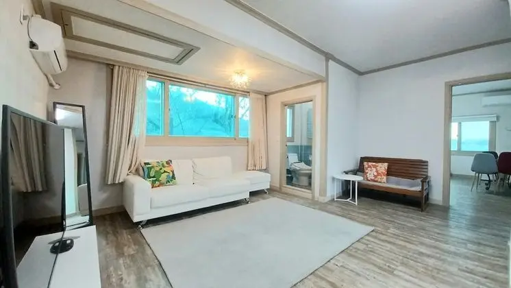 Basic Oda, 3 Yatak Odası (brown home)